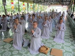 Khánh Hòa:  Chùa Sắc tứ Minh Thiện đêm Hoa đăng kính mừng Khánh đản Phật A Di Đà