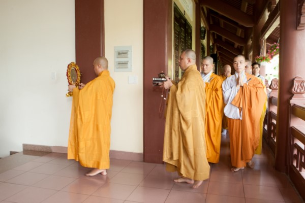 Hình Ảnh: Đại Giới Đàn Trí Đức-Giáo Giới Hành Nghi-Tuần Chiếu