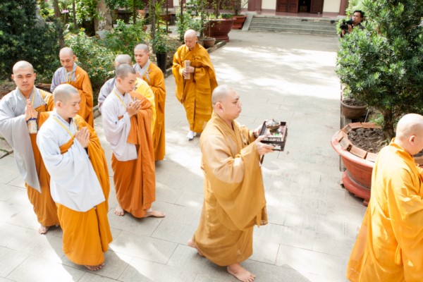 Hình Ảnh: Đại Giới Đàn Trí Đức-Giáo Giới Hành Nghi-Tuần Chiếu