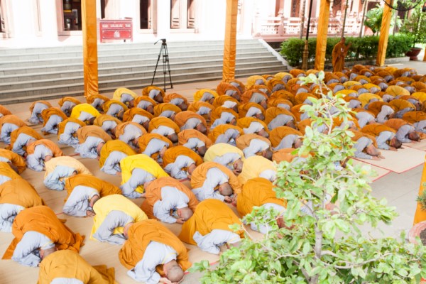 Hình Ảnh: Đại Giới Đàn Trí Đức-Giáo Giới Hành Nghi-Tuần Chiếu