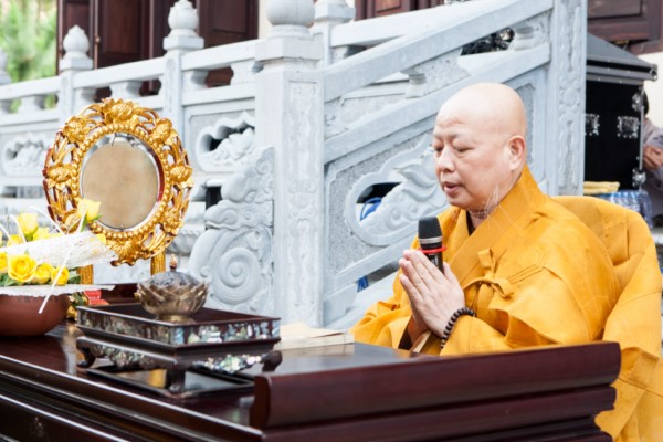 Hình Ảnh: Đại Giới Đàn Trí Đức-Giáo Giới Hành Nghi-Tuần Chiếu