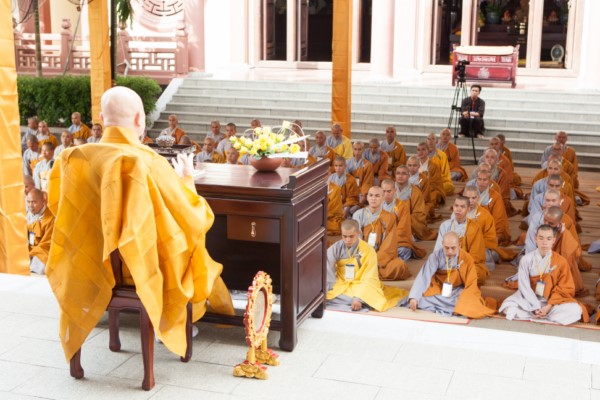 Hình Ảnh: Đại Giới Đàn Trí Đức-Giáo Giới Hành Nghi-Tuần Chiếu