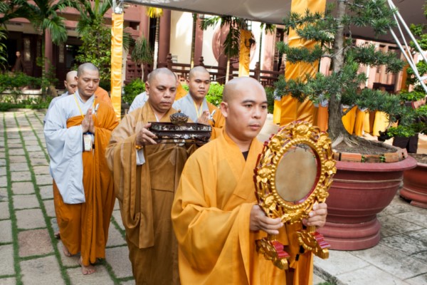 Hình Ảnh: Đại Giới Đàn Trí Đức-Giáo Giới Hành Nghi-Tuần Chiếu