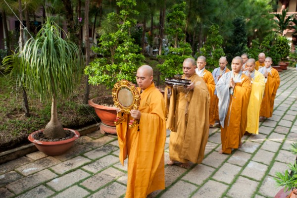 Hình Ảnh: Đại Giới Đàn Trí Đức-Giáo Giới Hành Nghi-Tuần Chiếu