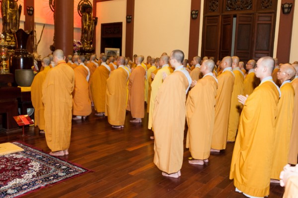 Hình Ảnh: Đại Giới Đàn Trí Đức-Giáo Giới Hành Nghi-Tuần Chiếu