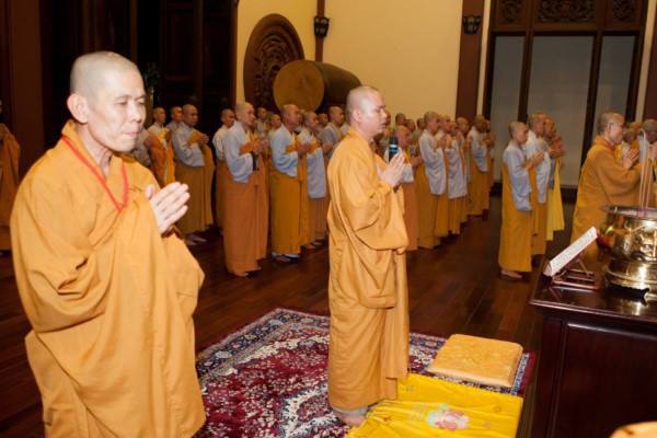 Hình Ảnh: Đại Giới Đàn Trí Đức-Giáo Giới Hành Nghi-Tuần Chiếu