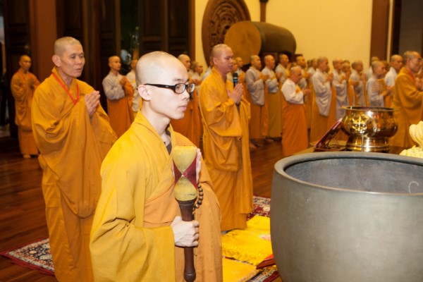 Hình Ảnh: Đại Giới Đàn Trí Đức-Giáo Giới Hành Nghi-Tuần Chiếu
