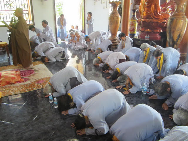 Chùa Thiên Bửu tổ chức khóa tu Bát quan trai kỳ III