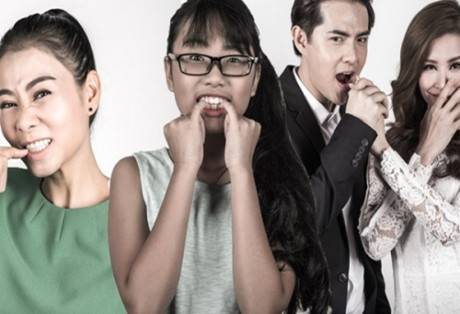 Cắn móng tay bảo vệ tê giác