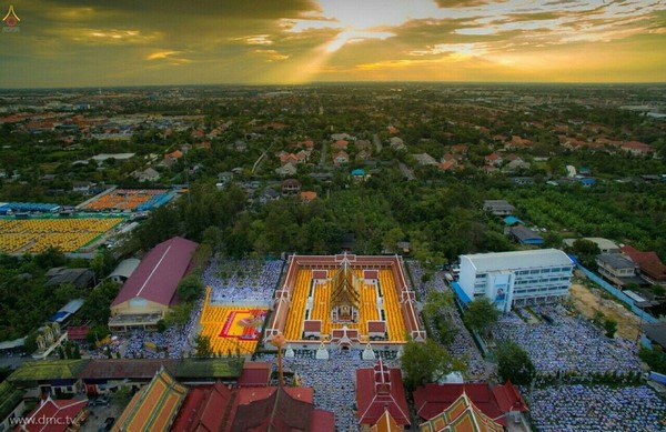 Thái Lan: Chùm ảnh diễu hành quanh Phố phường dịp kỷ niệm ngày Phật Thành đạo