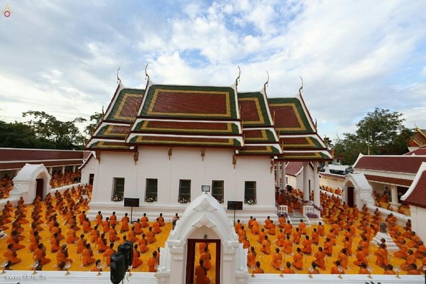 Thái Lan: Chùm ảnh diễu hành quanh Phố phường dịp kỷ niệm ngày Phật Thành đạo