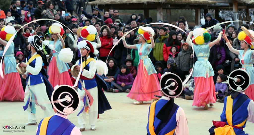 Tết Nguyên Tiêu với những tập quán và Âm nhạc truyền thống Hàn Quốc