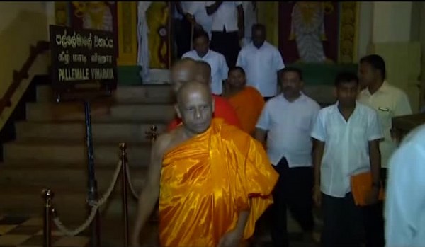 Sri Lanka: Suy tôn Hòa thượng Warakagoda Gnanarathana Thera ngôi vị Tăng trưởng hệ phái Asgiriya