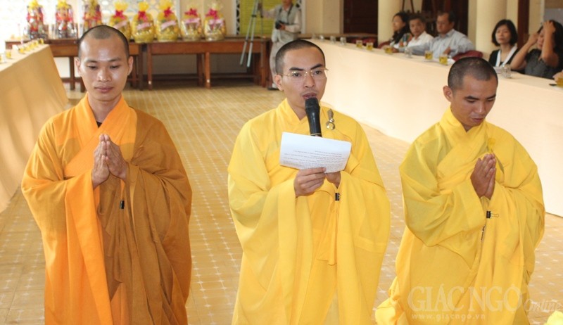 Khánh Hòa:  Ba Thầy lên đường ra Trường Sa làm trụ trì