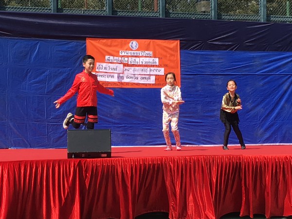 Hồng Kông: Lãnh sự Thái Lan chủ trì lễ cầu nguyện tân niên tại Carpenter Road Kowloon City