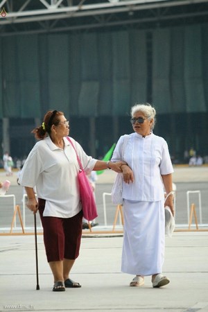 Thái Lan: Chùm ảnh thiêng liêng lễ Magha Puja tại tu viện Wat Dhammakaya