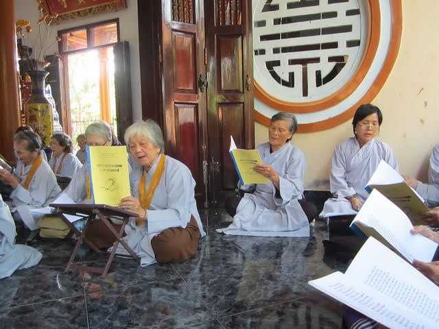 Chùa Thiên Bửu tổ chức khóa tu Bát quan trai kỳ III