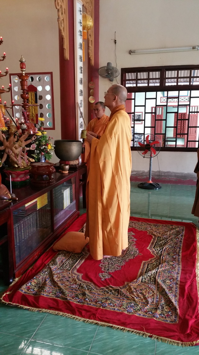 Lễ đặt đá xây dựng gác chuông chùa Linh Quang