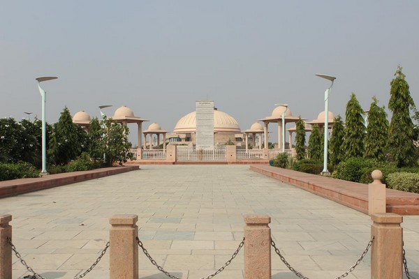 Ấn Độ: Đại học Gautam Buddha nơi Giáo dục Đào tạo tuyệt vời