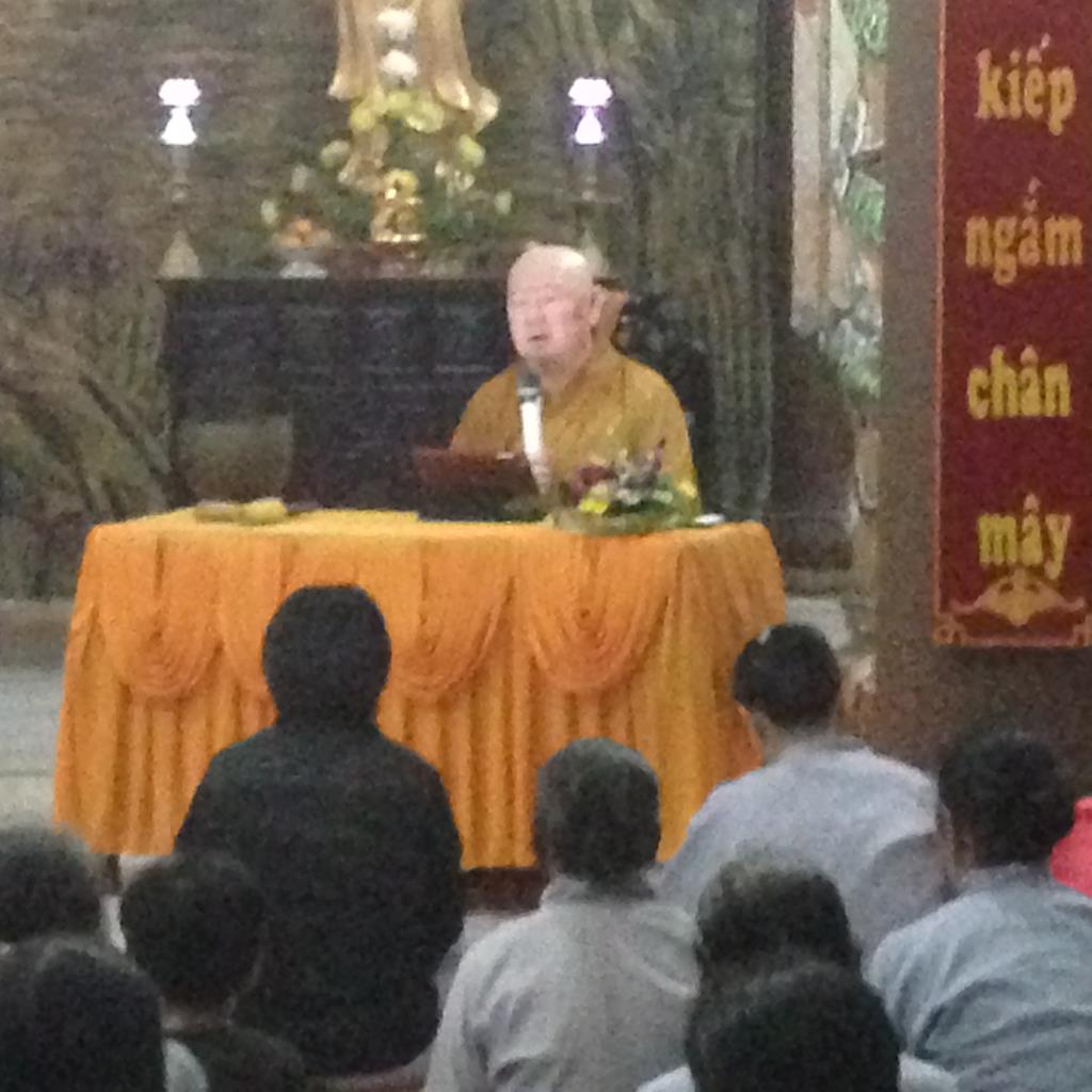 Buổi thuyết Pháp của Hòa thượng Thích Duy Trấn tại Chùa Hoa Nghiêm