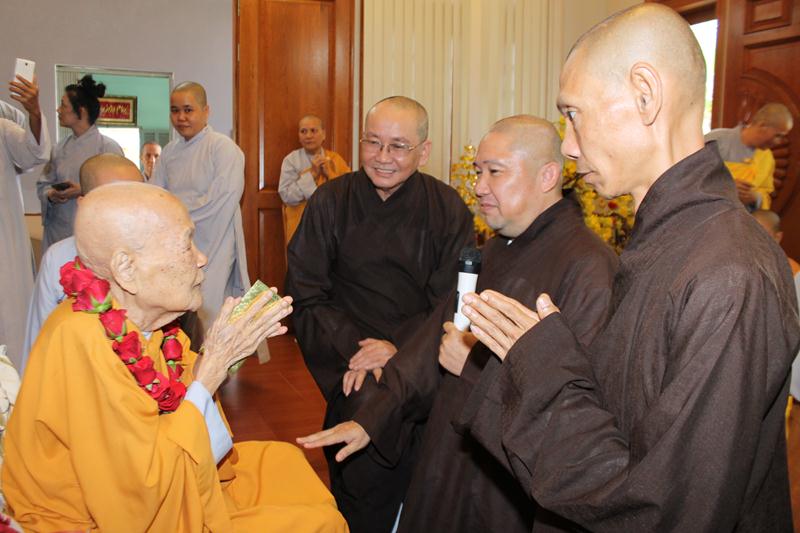 PG Đồng Tháp: Đại Thọ Bách Tuế Ni Trưởng TN. Như Ngọc