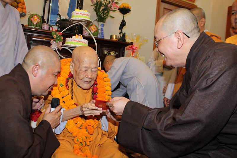 PG Đồng Tháp: Đại Thọ Bách Tuế Ni Trưởng TN. Như Ngọc