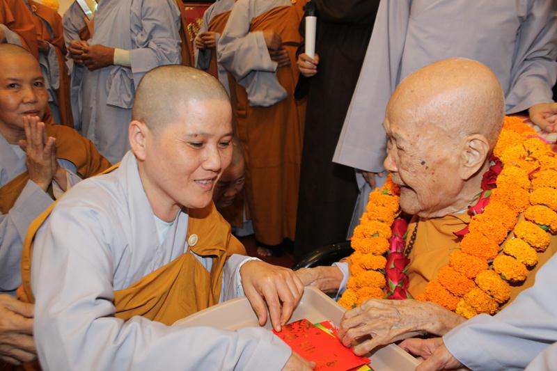 PG Đồng Tháp: Đại Thọ Bách Tuế Ni Trưởng TN. Như Ngọc