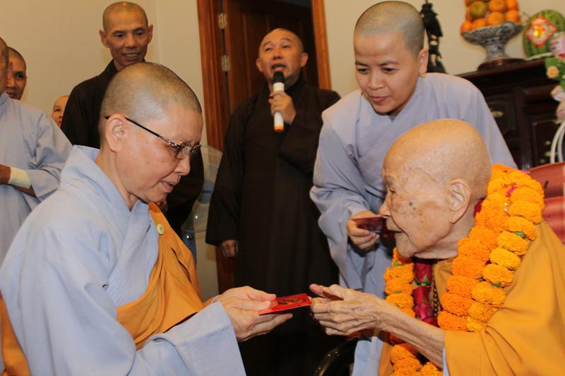 PG Đồng Tháp: Đại Thọ Bách Tuế Ni Trưởng TN. Như Ngọc