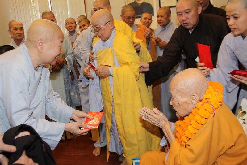 PG Đồng Tháp: Đại Thọ Bách Tuế Ni Trưởng TN. Như Ngọc