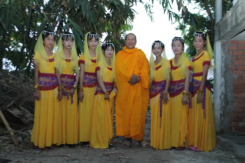 PG Đồng Tháp: Lễ Hội Hoa Đăng – Dược Sư