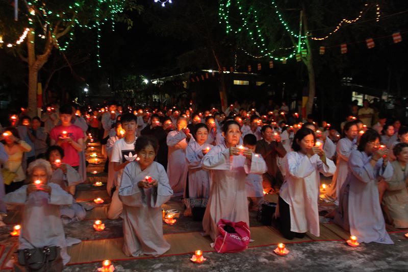 PG Đồng Tháp: Lễ Hội Hoa Đăng – Dược Sư