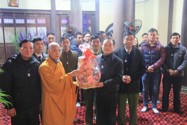 Thái Bình: Không khí đón xuân tại chùa Từ Xuyên