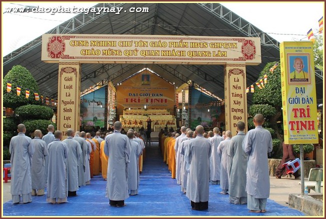 Bình Dương: Đại Giới Đàn Trí Tịnh - Ngày thứ 2 : Giới tử phát lồ sám hối và thọ giới