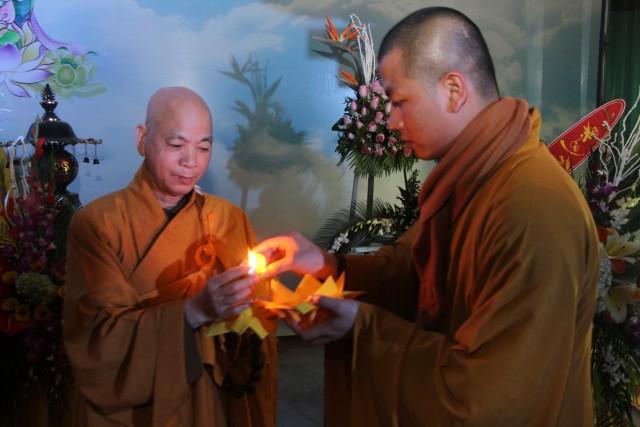 Thái Bình: Lễ hội hoa đăng vía Quan Thế Âm Bồ tát tại chùa Đại Bi