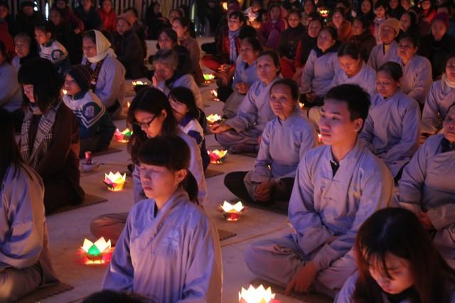 Thái Bình: Lễ hội hoa đăng vía Quan Thế Âm Bồ tát tại chùa Đại Bi