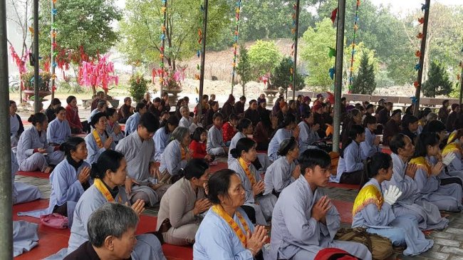 Nông Cống: Chùa Khánh Long tổ chức khóa tu Bát quan trai đầu năm