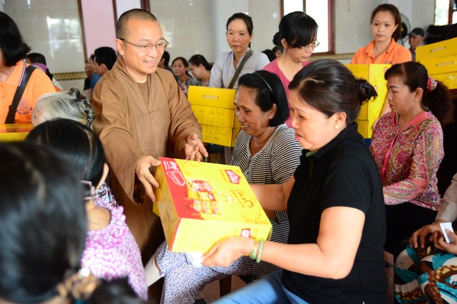 Chùa Giác Ngộ: Lễ tổng kết các hoạt động Phật sự 2015 và phương hướng Phật sự 2016