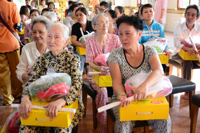 Chùa Giác Ngộ: Lễ tổng kết các hoạt động Phật sự 2015 và phương hướng Phật sự 2016