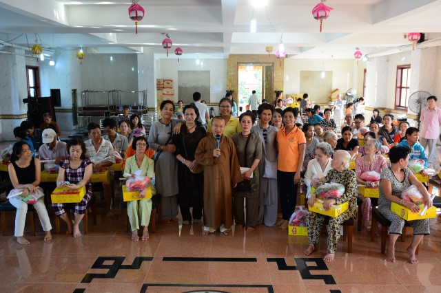 Chùa Giác Ngộ: Lễ tổng kết các hoạt động Phật sự 2015 và phương hướng Phật sự 2016