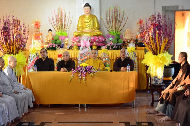 Chùa Giác Ngộ: Lễ tổng kết các hoạt động Phật sự 2015 và phương hướng Phật sự 2016