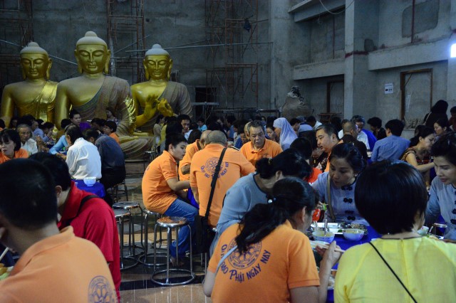 Chùa Giác Ngộ: Lễ tổng kết các hoạt động Phật sự 2015 và phương hướng Phật sự 2016