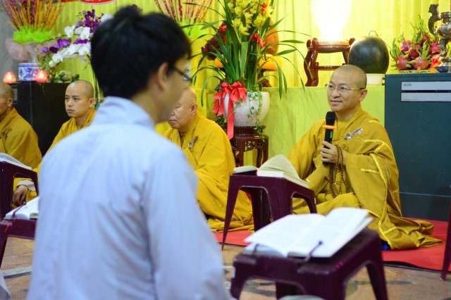 Chùa Giác Ngộ: Lễ đón giao thừa mừng xuân Bính Thân 2016