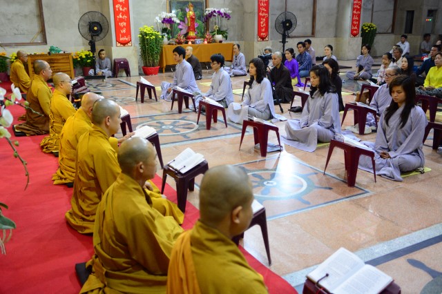 Chùa Giác Ngộ: Lễ đón giao thừa mừng xuân Bính Thân 2016