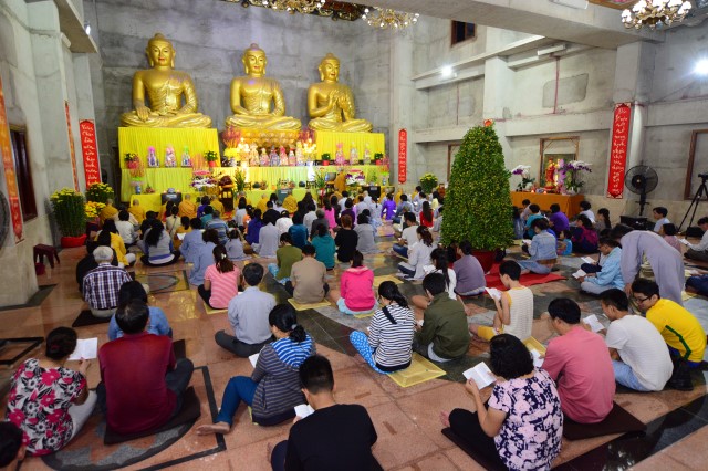 Chùa Giác Ngộ: Lễ đón giao thừa mừng xuân Bính Thân 2016