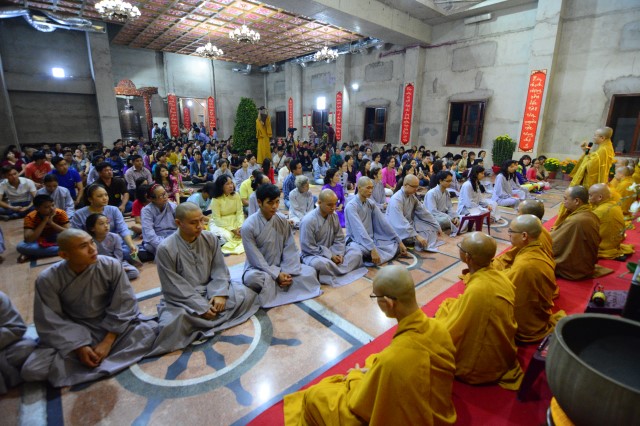 Chùa Giác Ngộ: Lễ đón giao thừa mừng xuân Bính Thân 2016