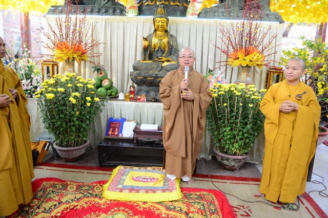 Chùa Giác Ngộ: 1000 Phật tử hành hương thập tự đầu năm Bính Thân 2016
