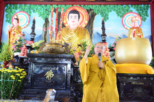 Chùa Giác Ngộ: 1000 Phật tử hành hương thập tự đầu năm Bính Thân 2016