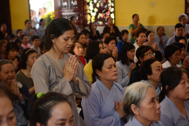 Chùa Giác Ngộ: 1000 Phật tử hành hương thập tự đầu năm Bính Thân 2016