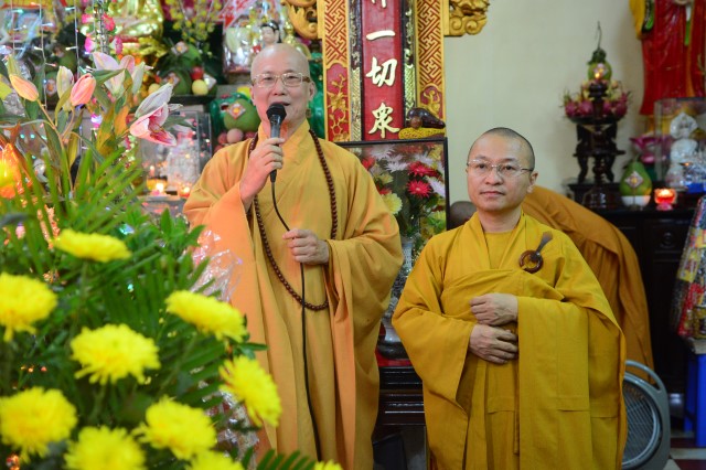 Chùa Giác Ngộ: 1000 Phật tử hành hương thập tự đầu năm Bính Thân 2016
