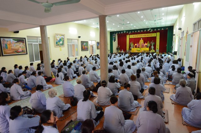 Hải Phòng: TT. Thích Nhật Từ thuyết giảng cho hơn 600 Phật tử tại chùa Hào Quang